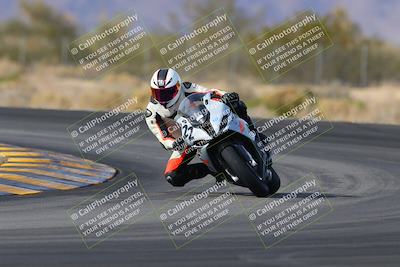 media/Dec-17-2022-SoCal Trackdays (Sat) [[224abd9271]]/Turn 7 Set 1 (1125am)/